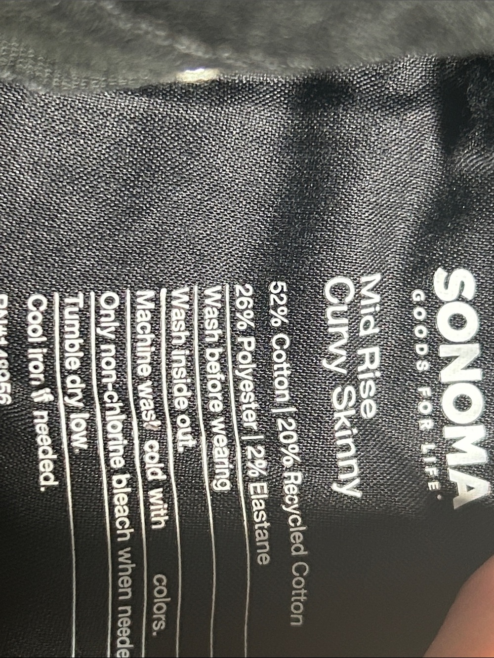 NWT Sonoma super stretch black curvy mid rise skinny jean size 2 - Picture 6 of 6